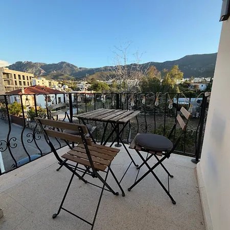 Gems's - Luxury 3 Bedroom Penthouse With Pool Apartamento