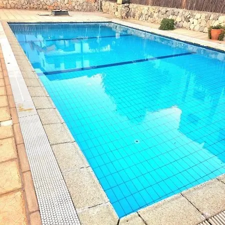 Gems's - Luxury 3 Bedroom Penthouse With Pool